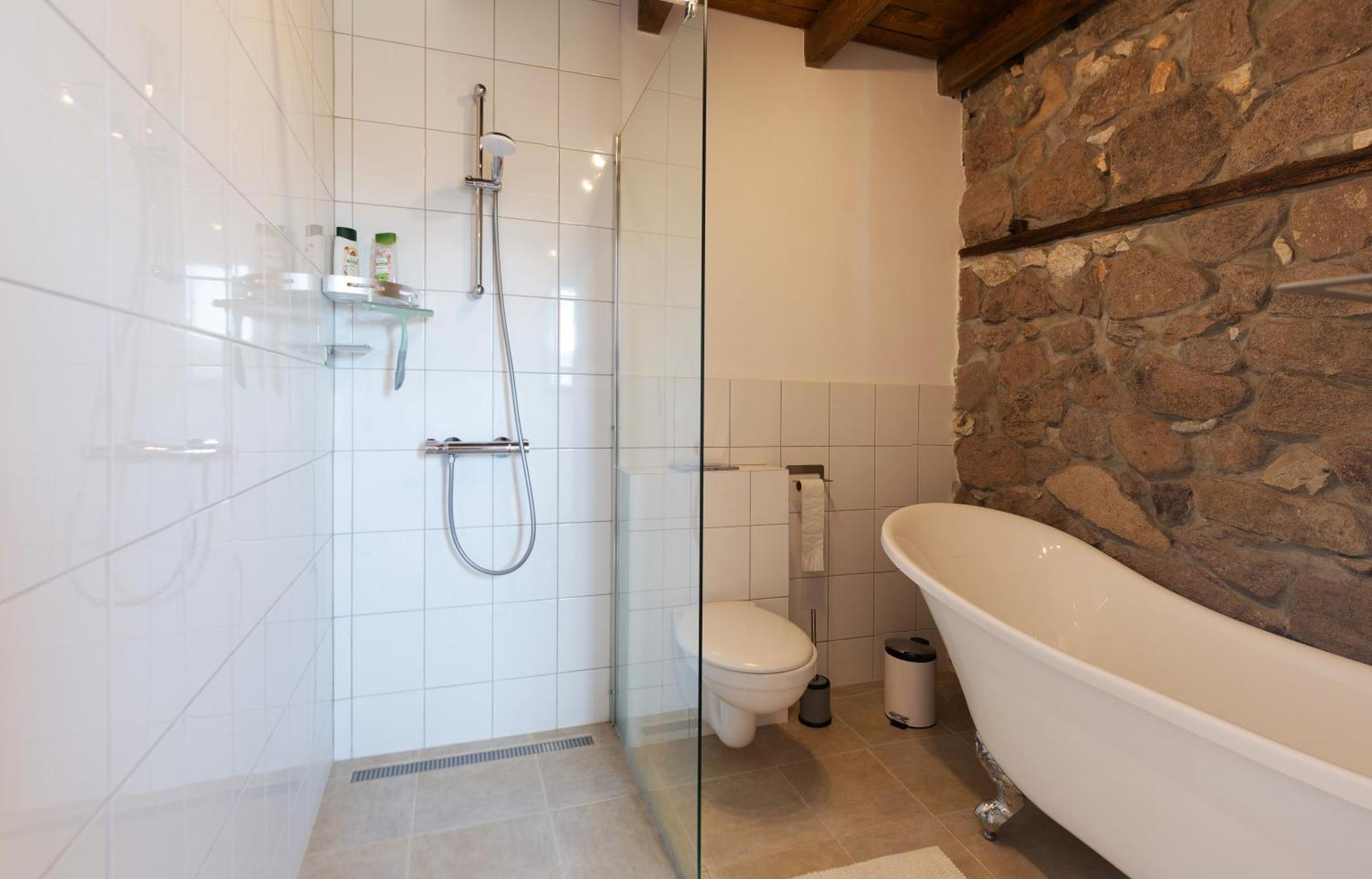 Walnut Cottage 1 Debrastica Kültér fotó